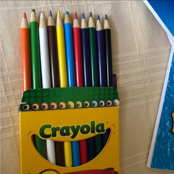 Easy How to Draw Book Set and Colored Pencils Wizards Sea Life Princesses - Picture 5 of 5